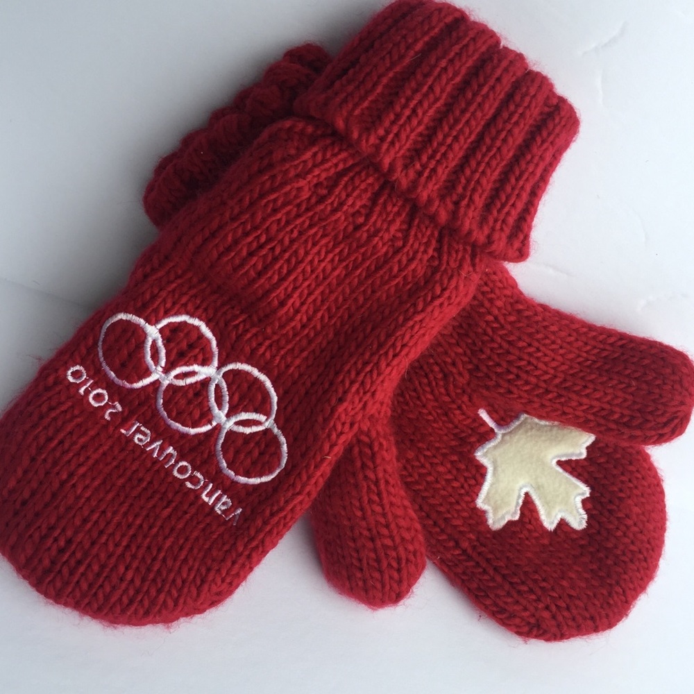 Vancouver 2010 Olympic Mittens!!